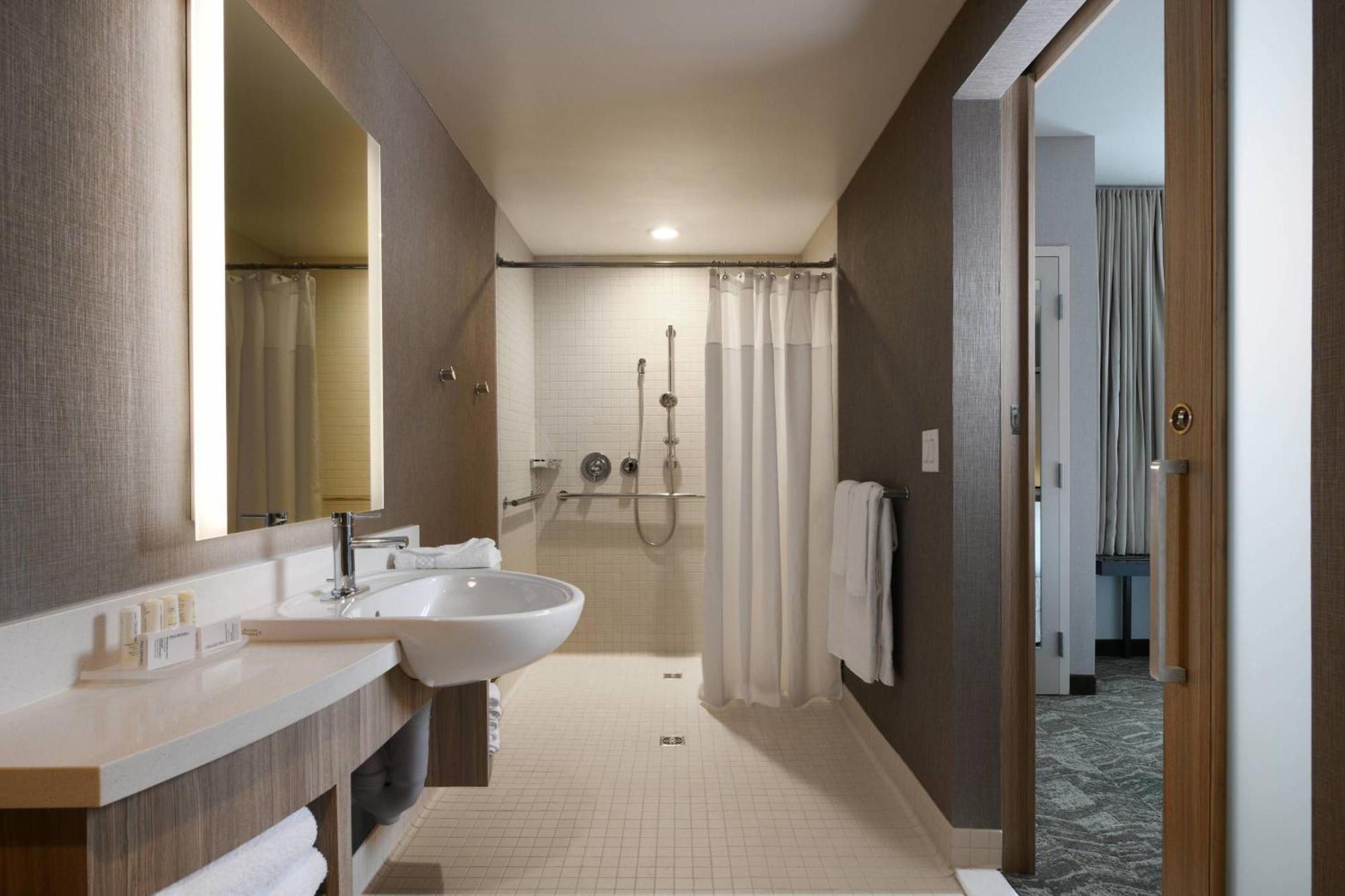Springhill Suites Dallas Dfw Airport South/Centreport Fort Worth Exterior photo
