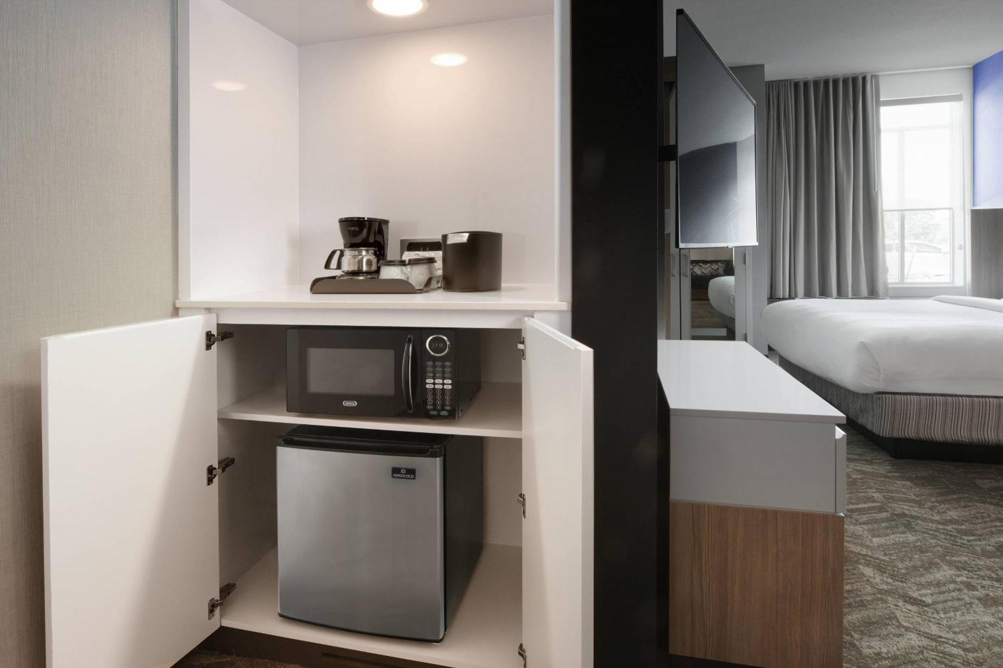Springhill Suites Dallas Dfw Airport South/Centreport Fort Worth Exterior photo